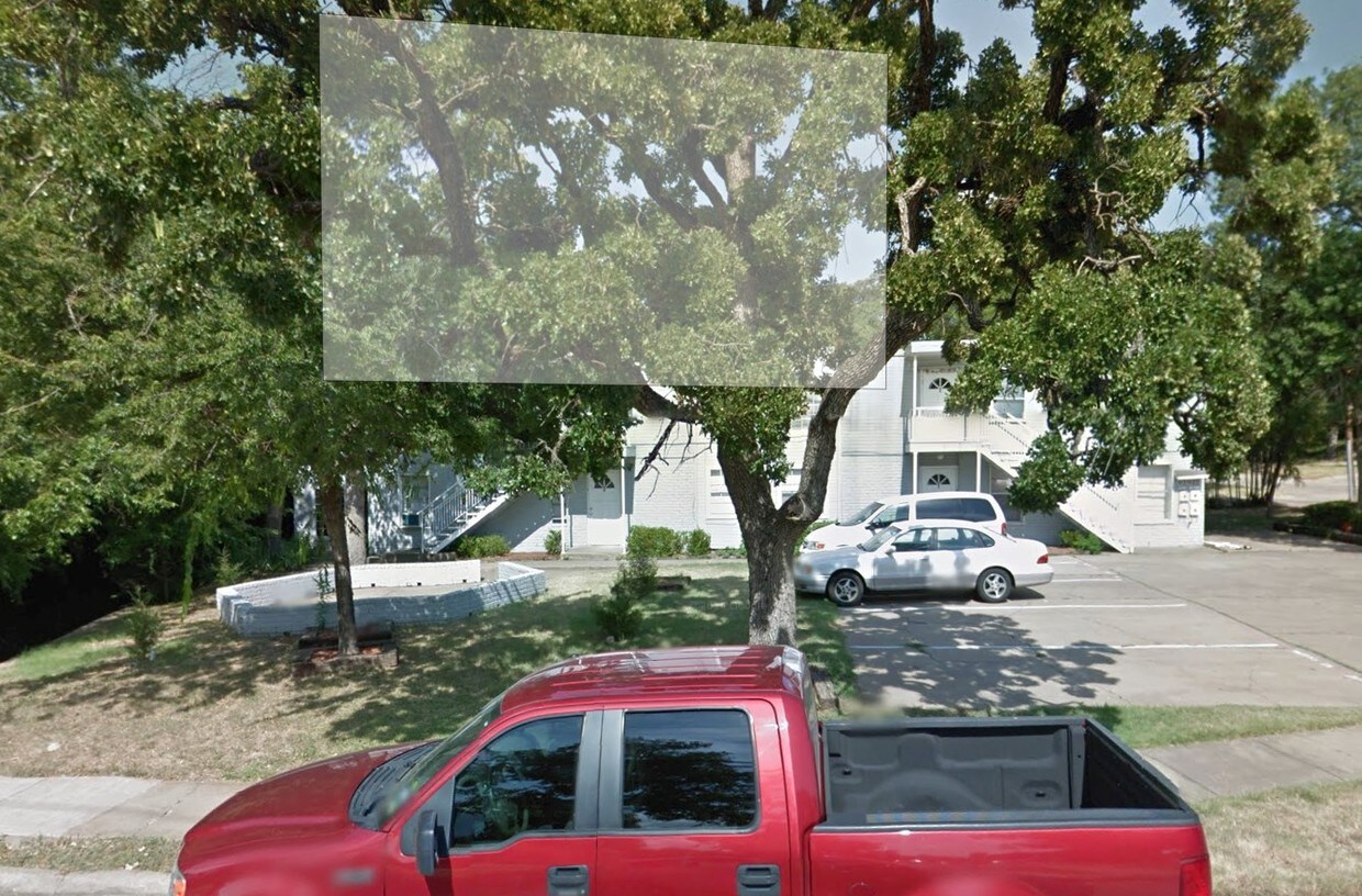 219 Bernard St, Denton, TX 76201 Apartments in Denton, TX