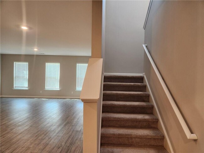 Building Photo - 4776 Waxwing St