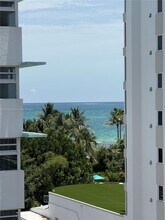 Building Photo - 3100 Collins Ave