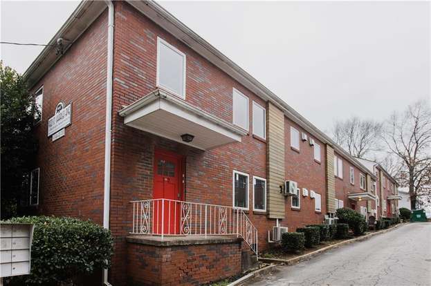 Building Photo - 950 Saint Charles Ave NE
