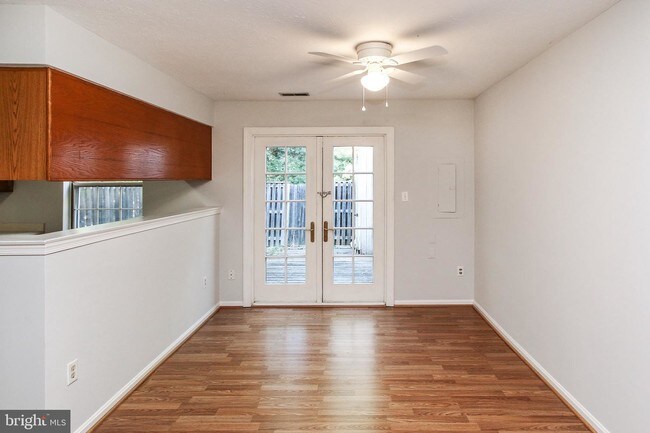 Foto del edificio - 15717 Ambiance Dr