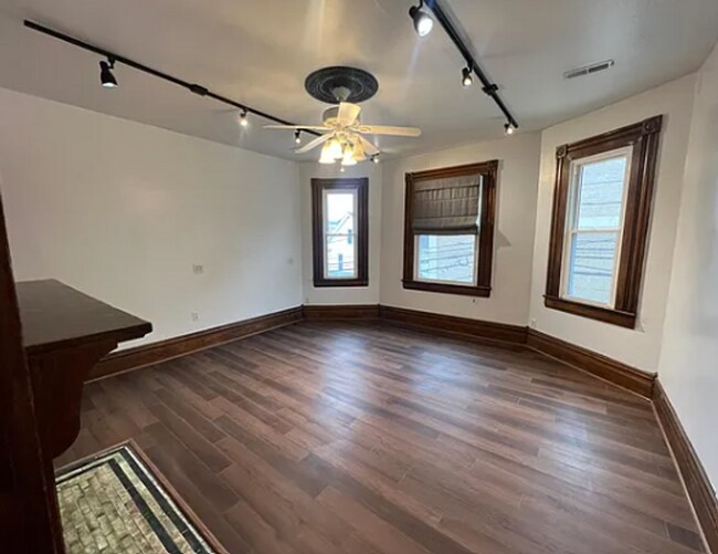 Building Photo - 130 Fayette St