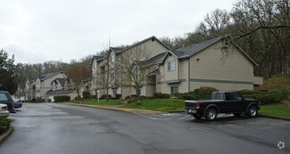 Building Photo - Oakridge