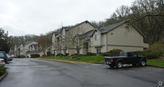 Oakridge Apartments