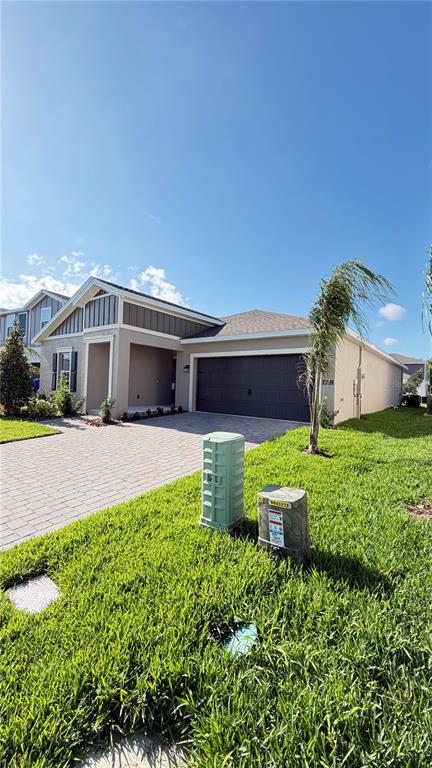 Foto del edificio - 4585 Golden Knight Blvd