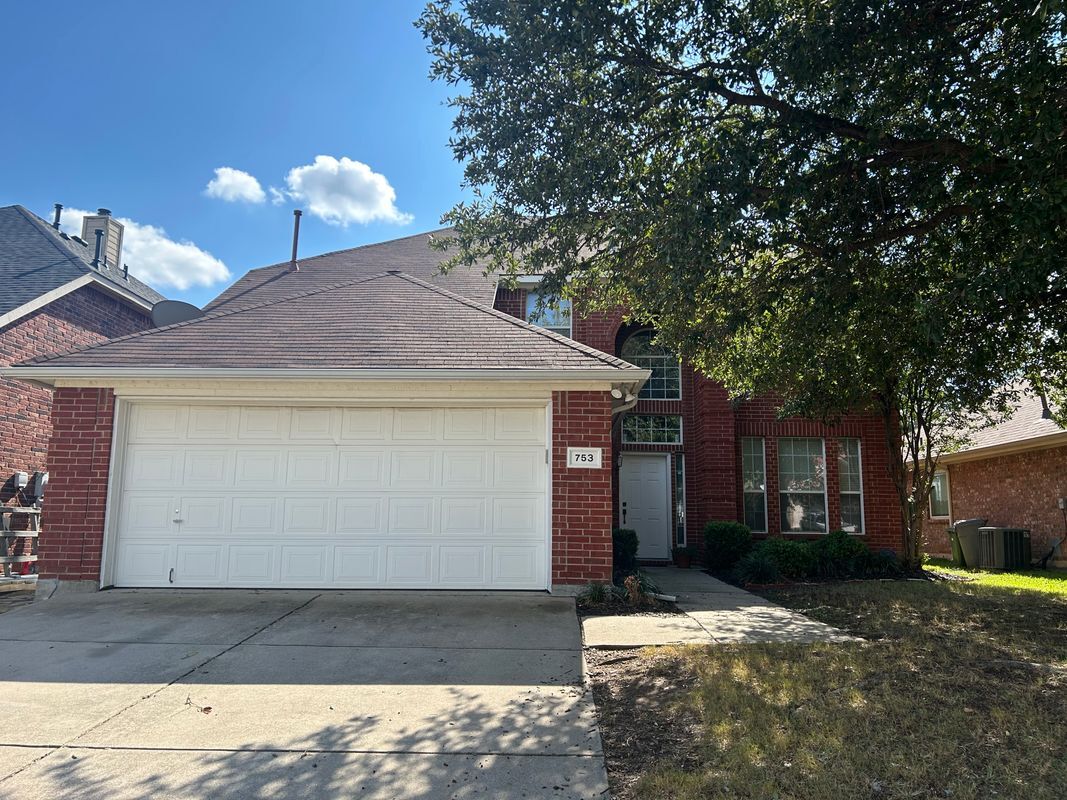 Foto principal - 753 Bridle Trail