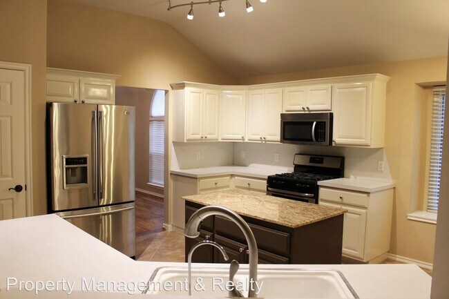 Building Photo - 3 br, 2 bath House - 2005 Fair Meadow Dr