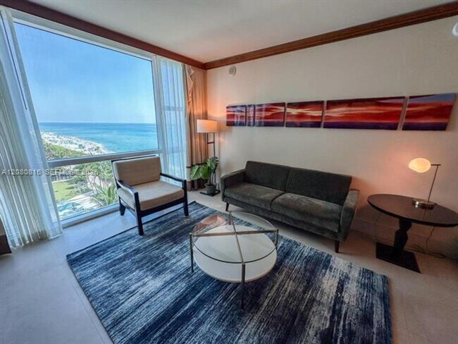 Building Photo - 6801 Collins Ave