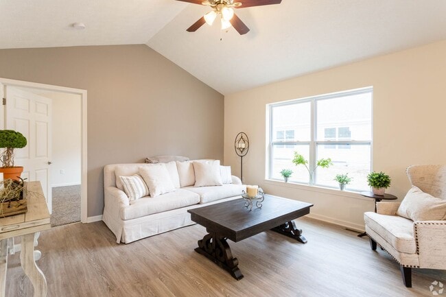 Building Photo - 182 Redon Cir