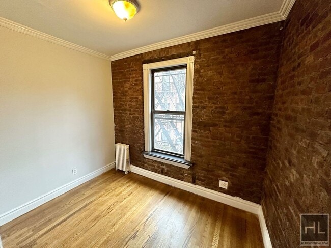 Building Photo - Beautiful 2 Bedroom Apartment In East Vill...