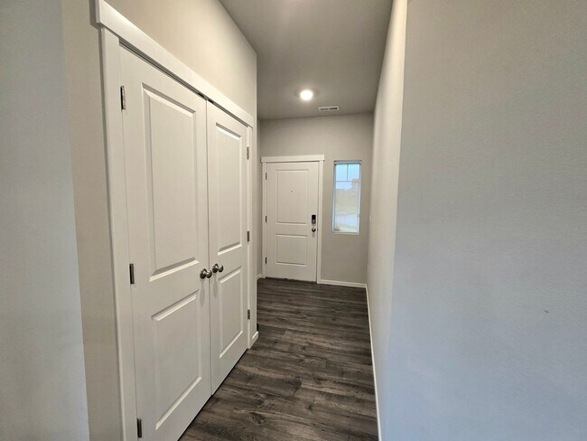 Foto del edificio - 3 Bedroom 2.5 Bath Home in Stanwood