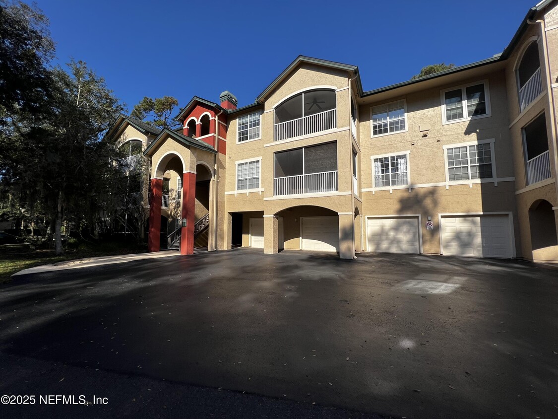 Primary Photo - 201 Colima Ct