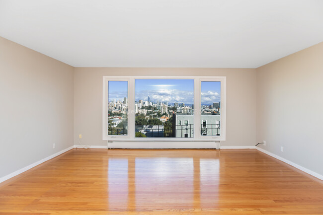 Building Photo - 990 Baker St