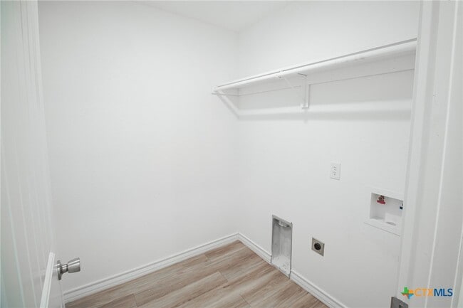 Building Photo - 1601 Cloud St