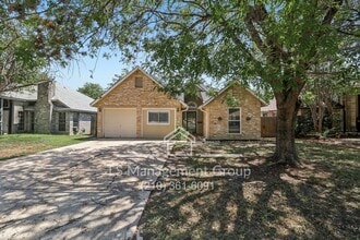 Building Photo - 3118 Bear Springs Dr