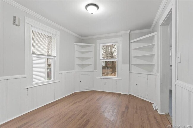 Foto del edificio - 393 Huntington St