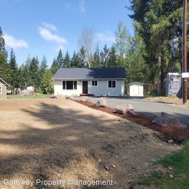 Building Photo - 2 br, 1 bath House - 371 E Budd Drive