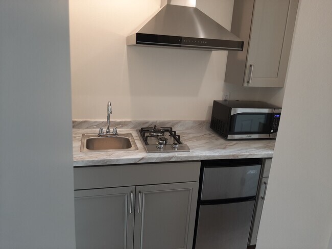 Foto del edificio - 17604 Cohasset St