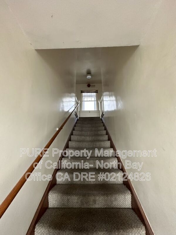 Foto del edificio - 422 Humboldt St
