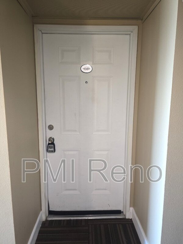 Foto del edificio - 450 N Arlington Ave