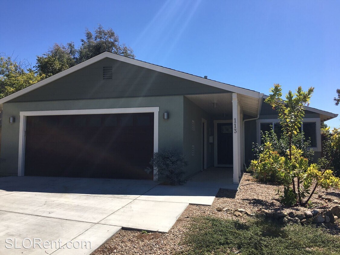 Primary Photo - 5 br, 3 bath House - 113 Del Sur Way