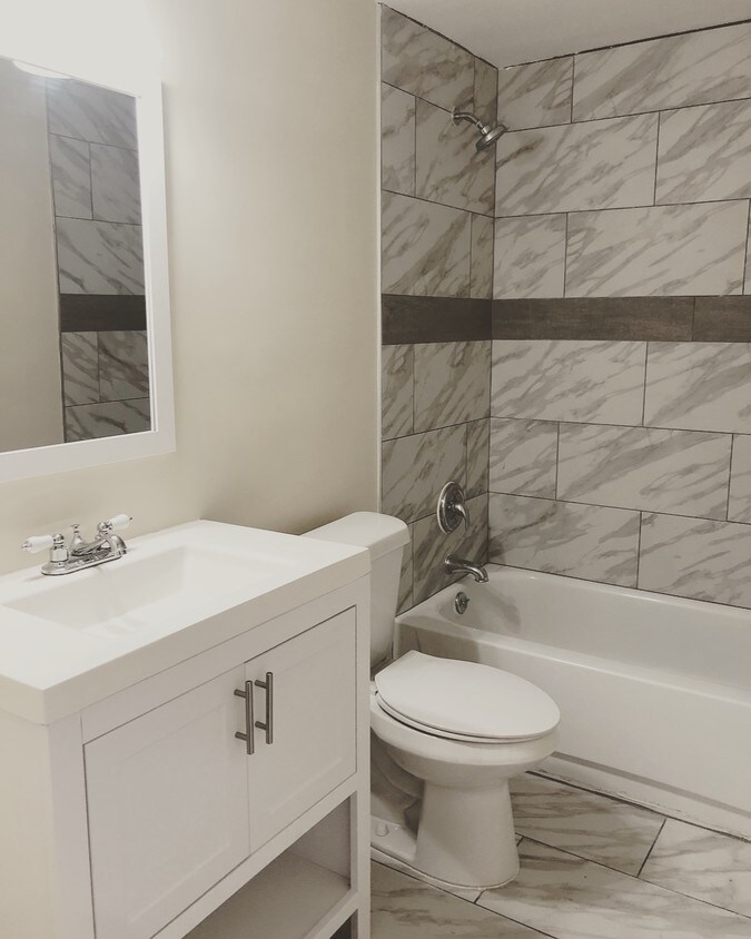 933 Brookside Ave Unit B, ster Groves, MO 63119 Room for Rent in ster Groves, MO