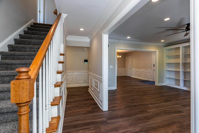 Building Photo - 2221 Carrington Ct