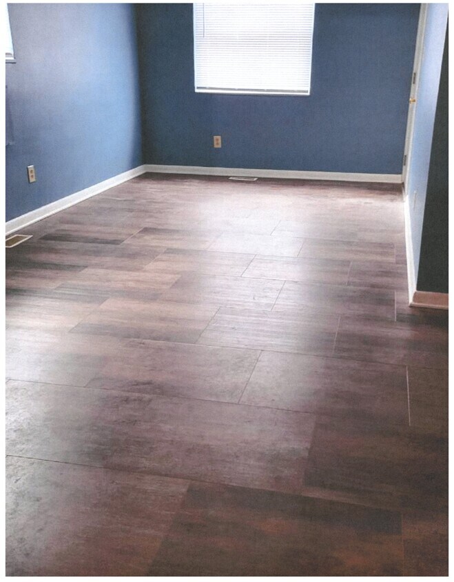 Foto del edificio - 1331 Chardon Ct