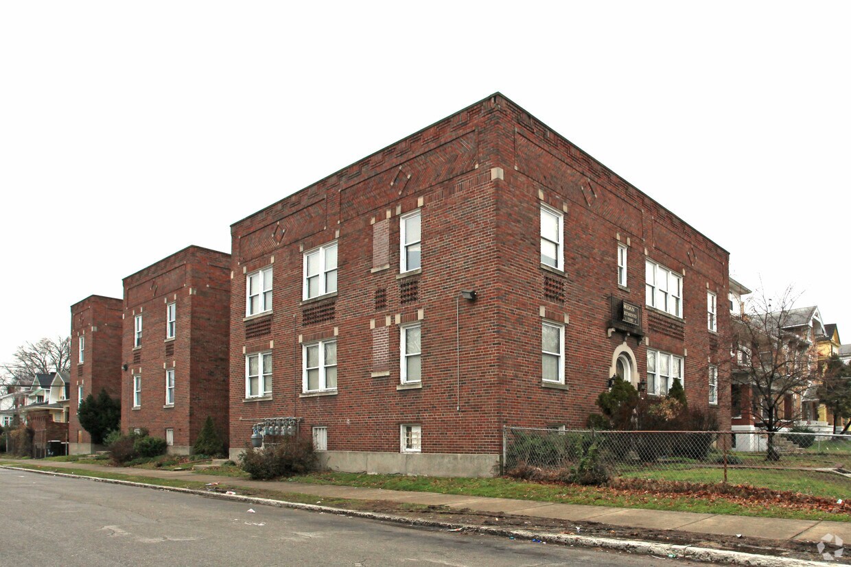Primary Photo - Jordan Apartments