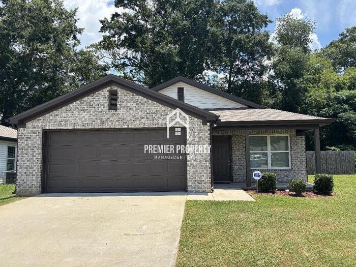 Primary Photo - 188 Bradford Cir