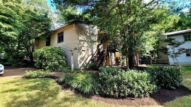 Building Photo - 2302 Boulder Run Ct