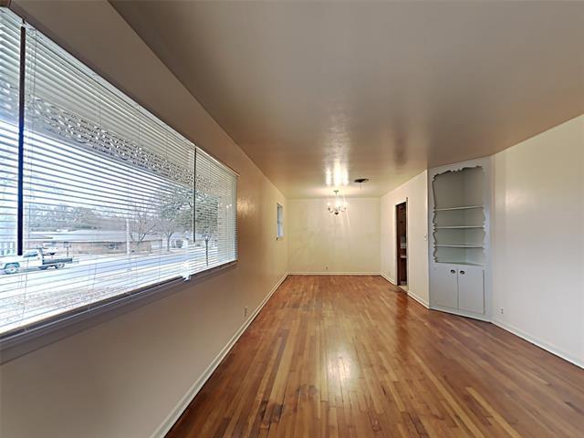 Foto del edificio - 5817 Whitman Ave