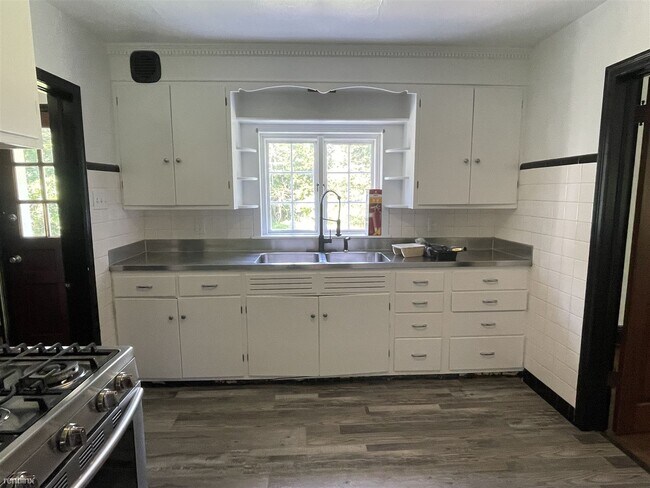 Foto del edificio - 3 br, 2 bath House - 509 Capitol Trail