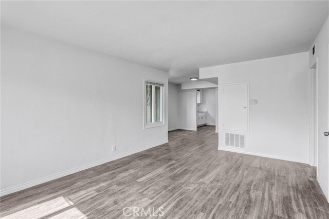 Building Photo - 10523 Haas Ave