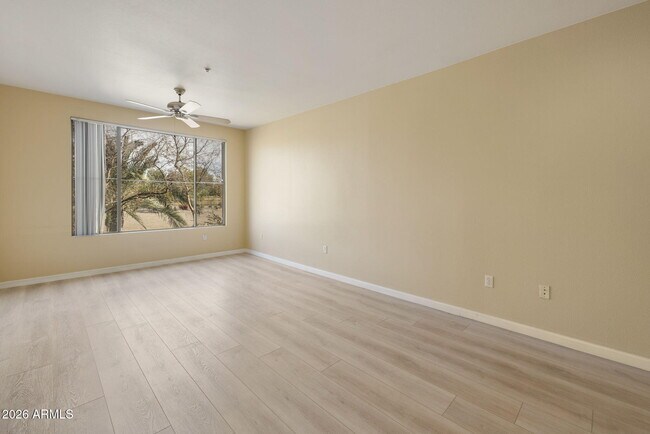 Foto del edificio - 1701 E Colter St