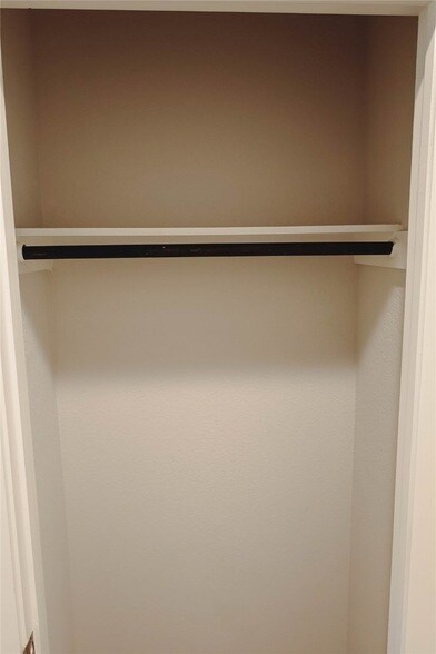 Foto del edificio - 8538 Blueberry Ash St