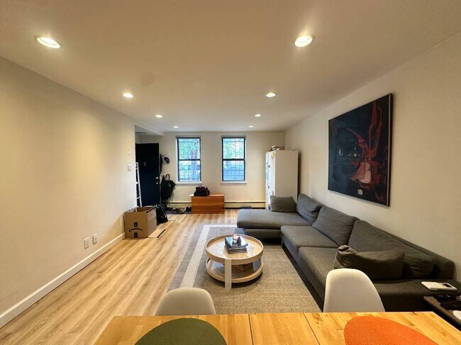Foto del edificio - 43 Carroll St