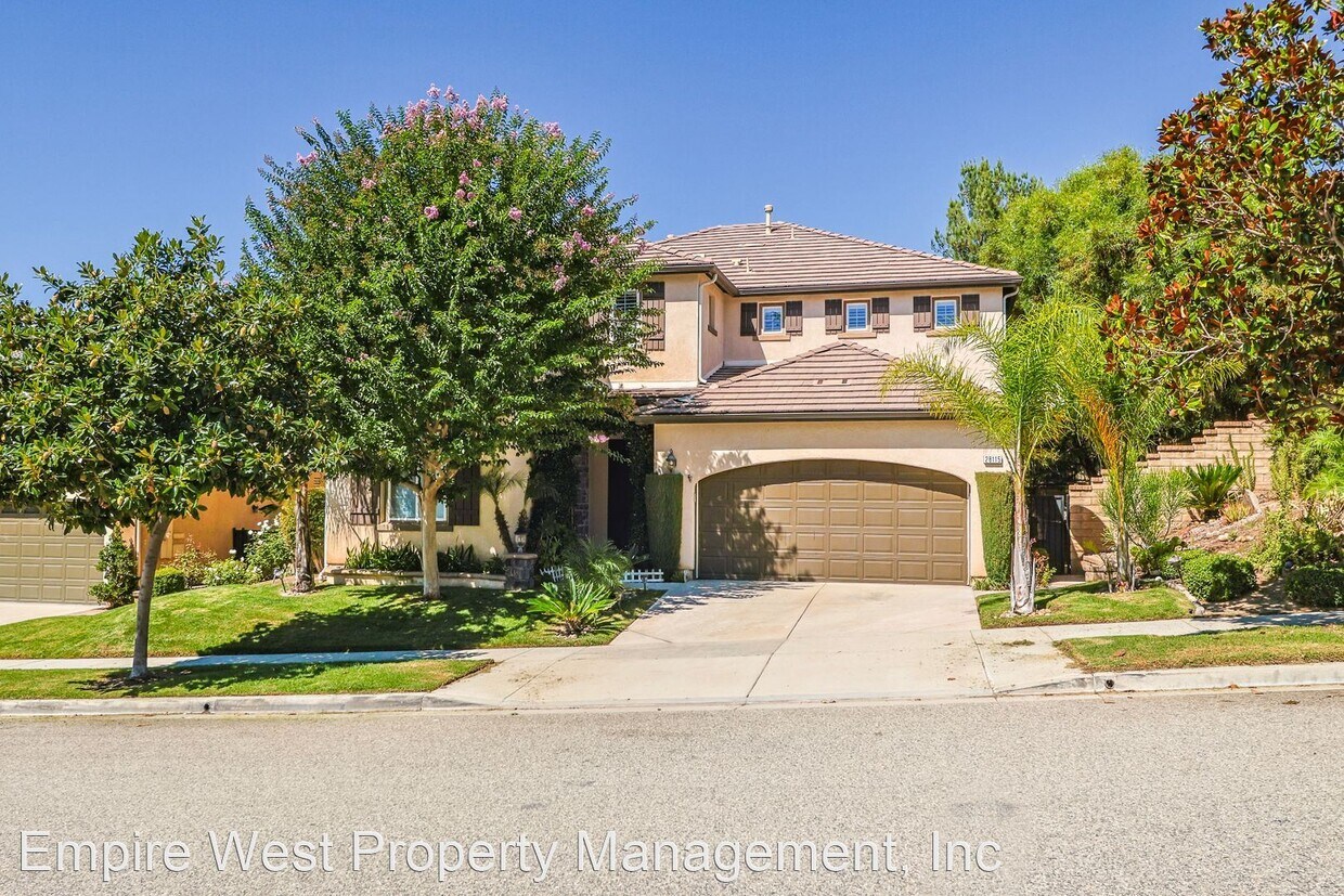 Foto principal - 5 br, 3 bath House - 28115 De La Vina Way