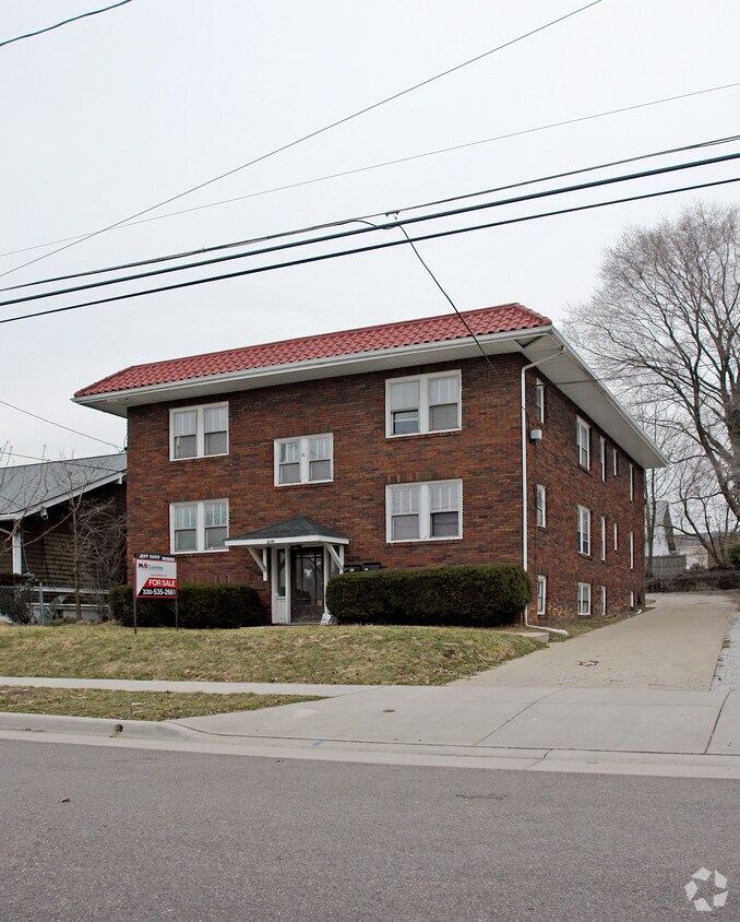 Primary Photo - 2141 17th St SW