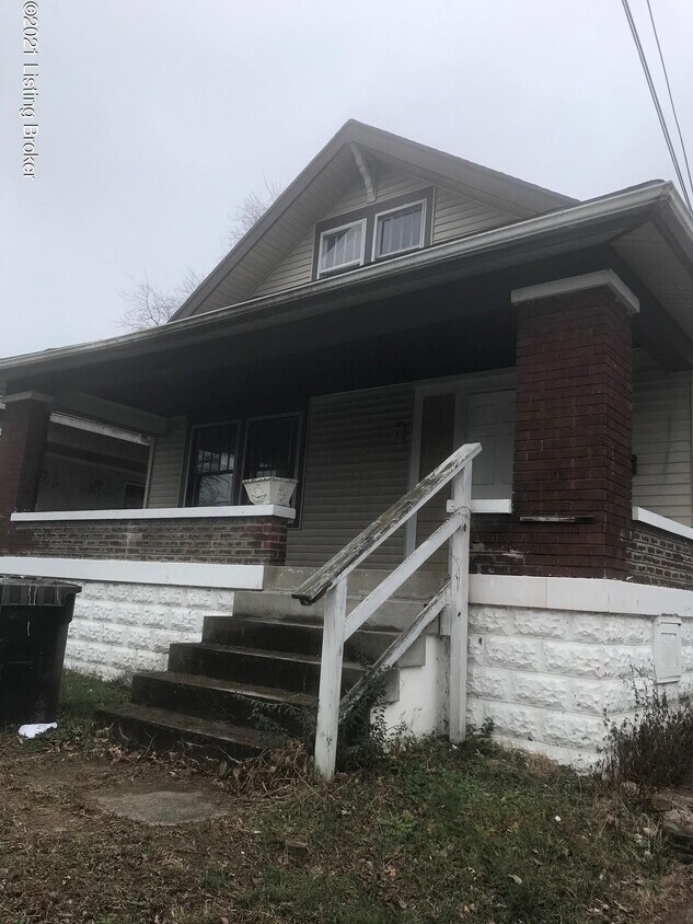Primary Photo - 1214 Longfield Ave
