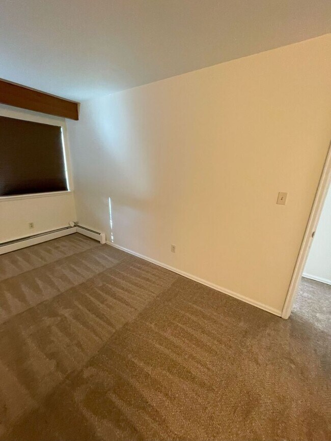 Foto del edificio - 2Bed in Quiet North Boulder Complex