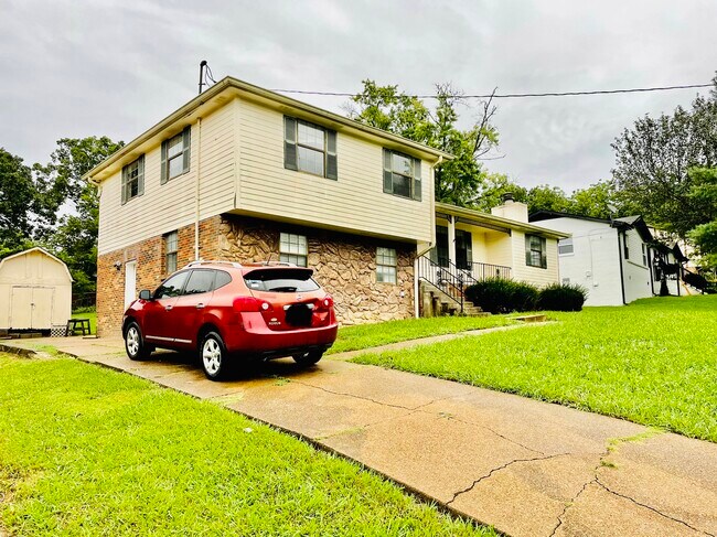 Building Photo - 3108 Rollingstone Dr