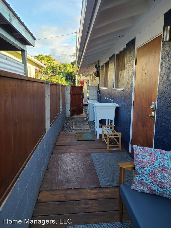 Building Photo - Studio, 1 bath House - 18 Akoni Place