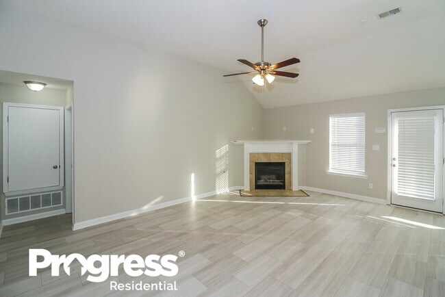 Building Photo - 839 Parham Cir
