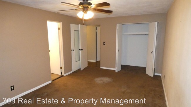 Building Photo - 169 E Oak Cliff Ct