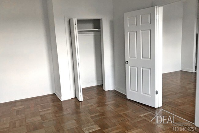 Building Photo - 239 Ocean Avenue #3iR