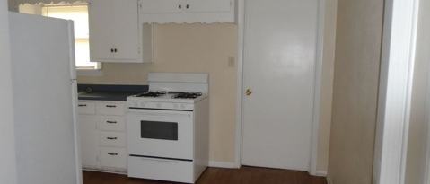 Building Photo - 1009 Alexander St