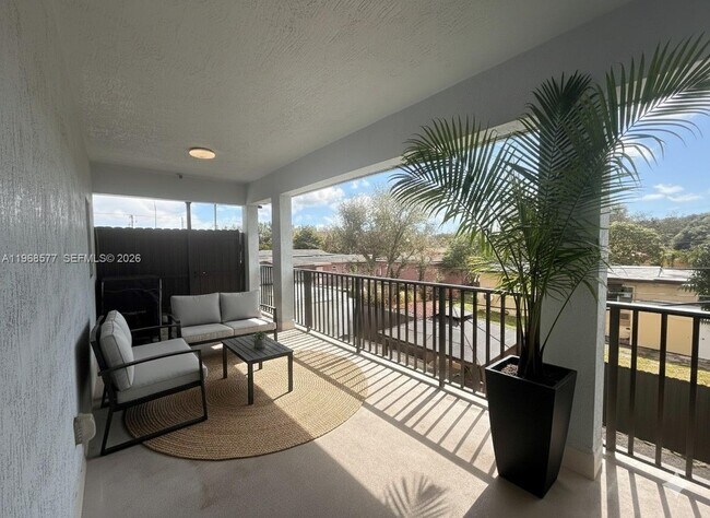 Building Photo - 1720 NW 110th Terrace