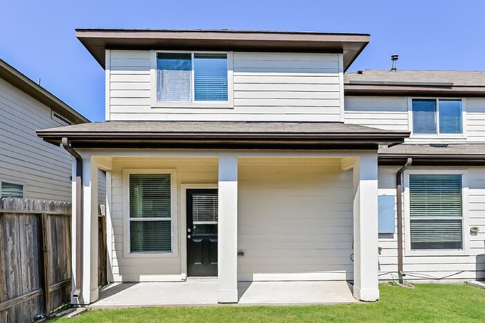 Foto del edificio - 12334 Maura Ln