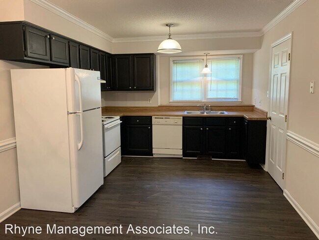 Building Photo - 2 br, 1.5 bath House - 6117 A New Market Way